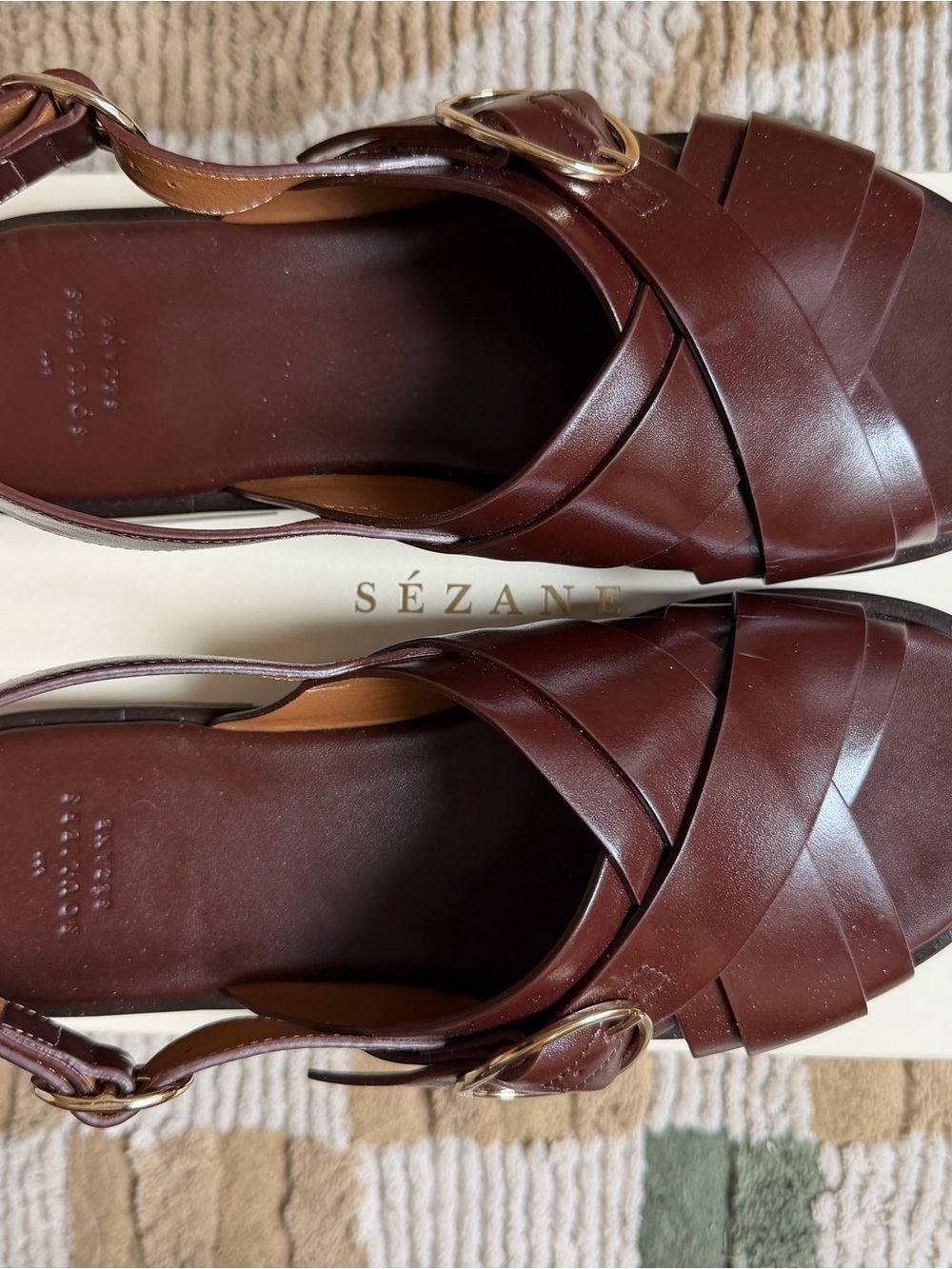 Sézane Low Blandine Chocolate Leather Cross-Strap Sandals with Gold Buckle - Picture 5 of 8